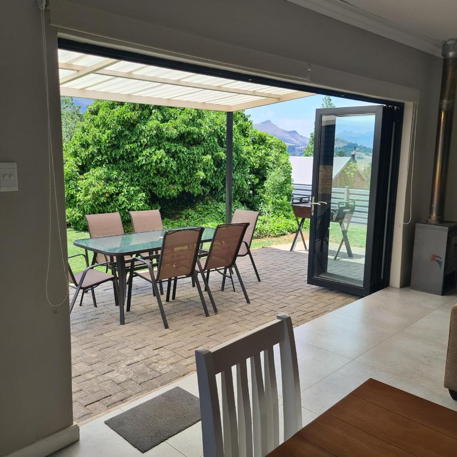 Clarens Escape Apartamento Exterior foto