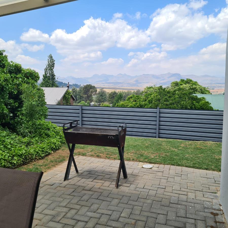 Clarens Escape Apartamento Exterior foto